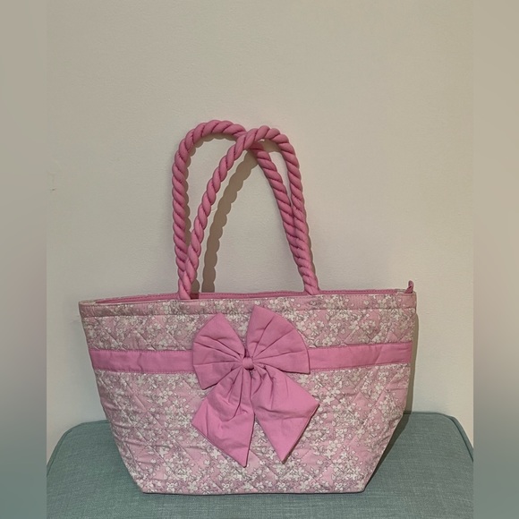 NWOT Naraya Tote Quilted Pink Floral with Bow - Picture 6 of 8